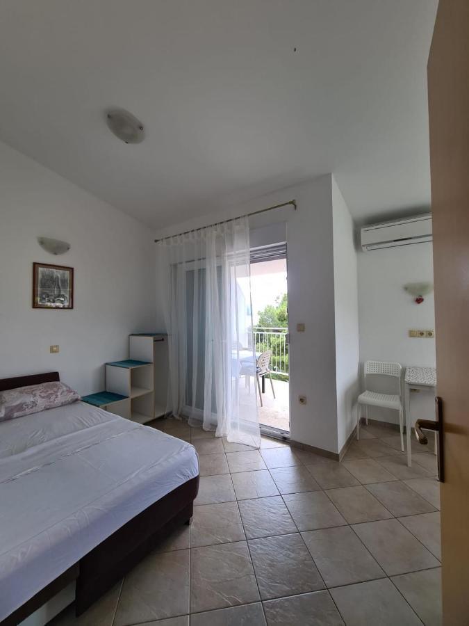 Oasis Of Peace Apartment Omiš Eksteriør billede