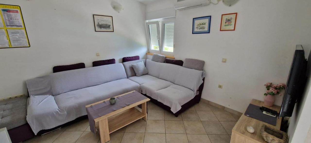 Oasis Of Peace Apartment Omiš Eksteriør billede