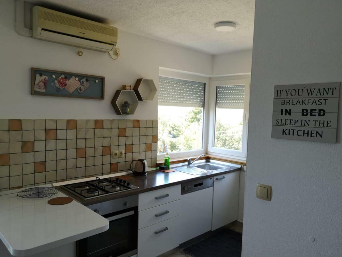 Oasis Of Peace Apartment Omiš Eksteriør billede