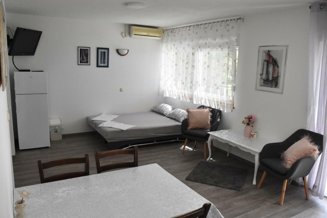 Oasis Of Peace Apartment Omiš Eksteriør billede