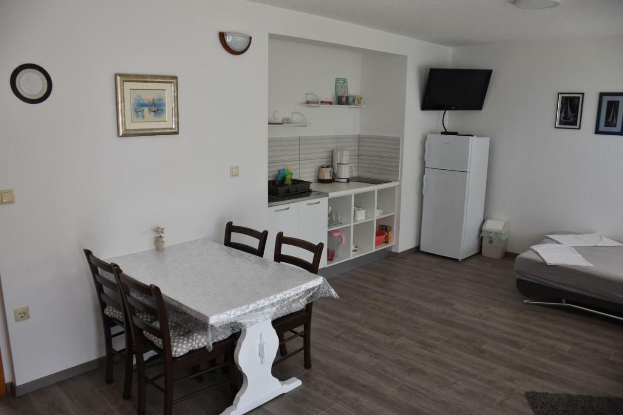 Oasis Of Peace Apartment Omiš Eksteriør billede