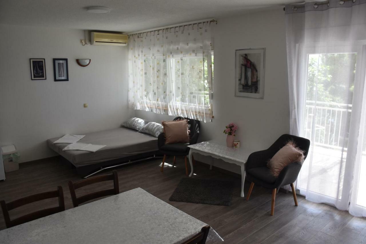 Oasis Of Peace Apartment Omiš Eksteriør billede